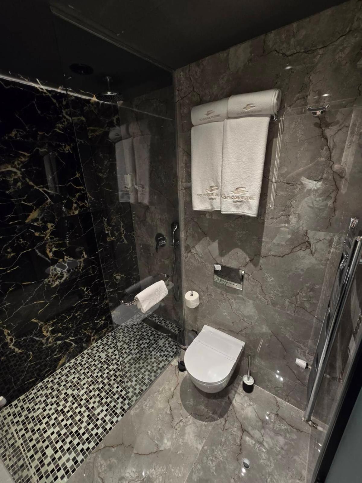 Hotel Vojvoda Putnik Βράνιε Εξωτερικό φωτογραφία