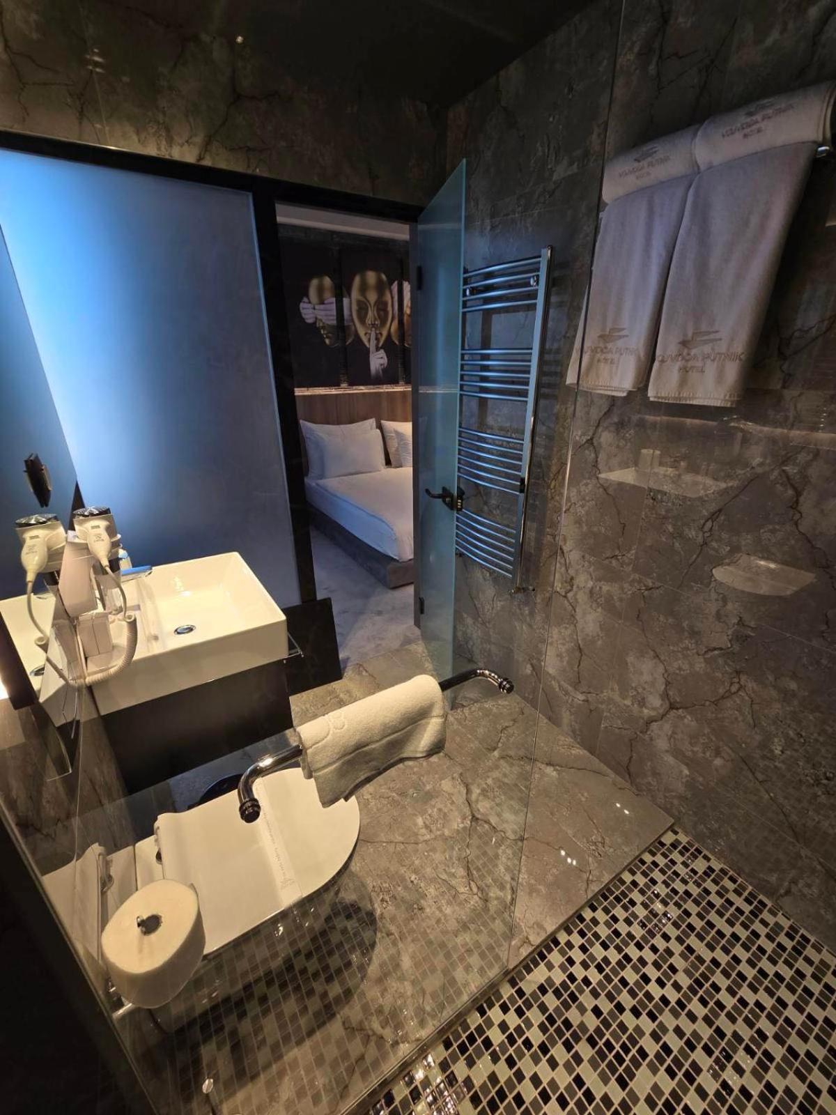 Hotel Vojvoda Putnik Βράνιε Εξωτερικό φωτογραφία